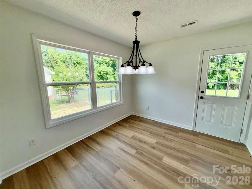 1002 Crescent Way, Wingate, NC 28174.  MLS# CAR4381075, YatesRealty ID 21672. Breakfast Area