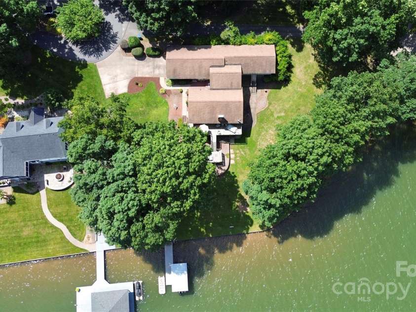 160 Quail Hollow Drive, Kings Mountain, NC 28086.  MLS# CAR4268451, YatesRealty ID 21673. 