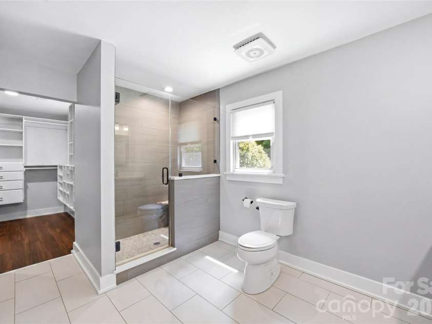 5701 Cedar Hill Drive, Wesley Chapel, NC 28110.  MLS# CAR4380517, YatesRealty ID 21674. Primary bathroom suite