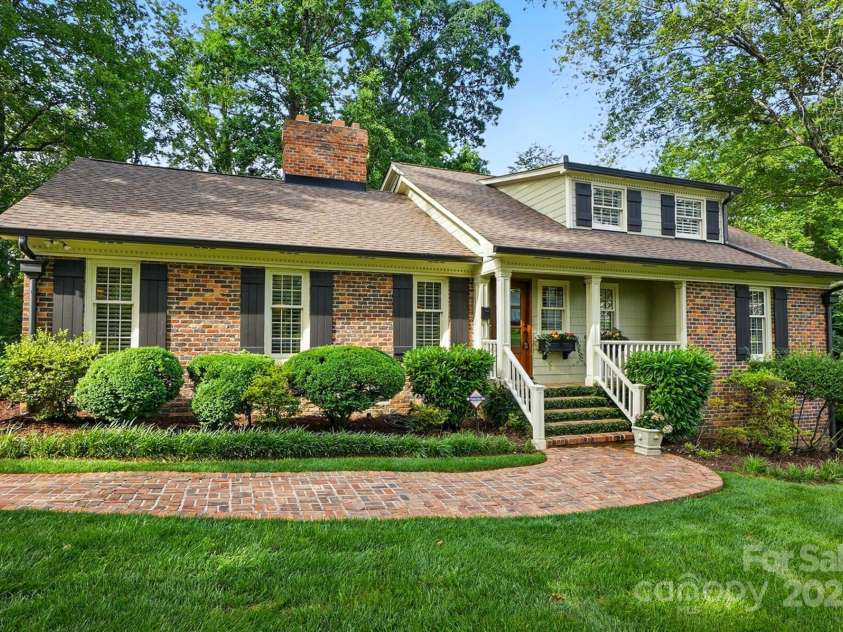 2025 Sagamore Road, Charlotte, NC 28209.  MLS# CAR4259805, YatesRealty ID 21676. 