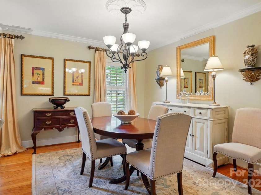 2025 Sagamore Road, Charlotte, NC 28209.  MLS# CAR4259805, YatesRealty ID 21676. 