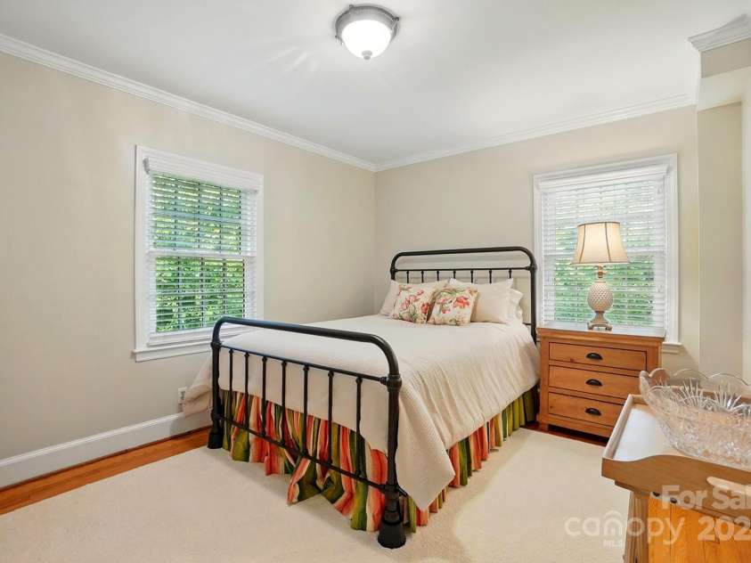 2025 Sagamore Road, Charlotte, NC 28209.  MLS# CAR4259805, YatesRealty ID 21676. 