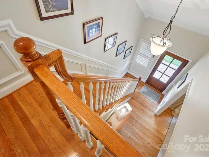 2025 Sagamore Road, Charlotte, NC 28209.  MLS# CAR4259805, YatesRealty ID 21676. 