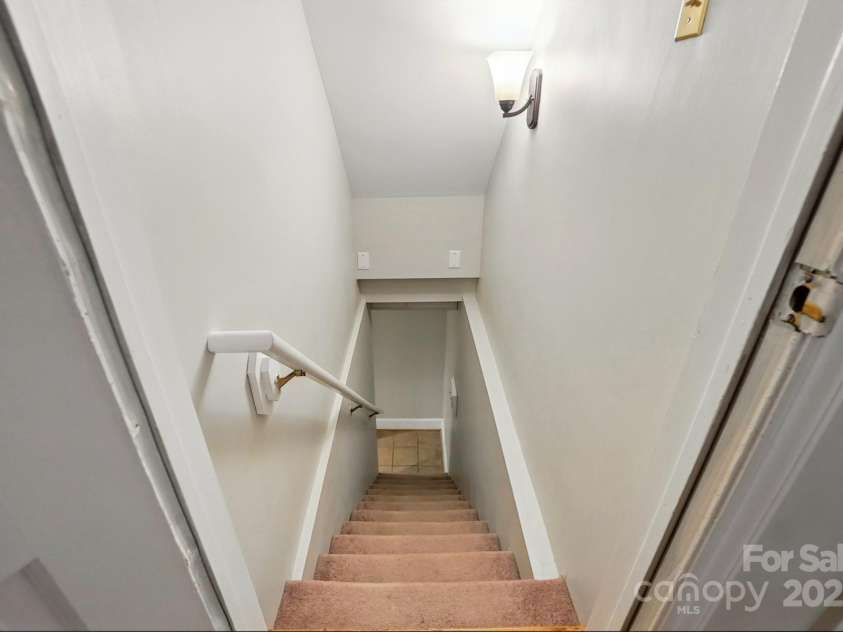2025 Sagamore Road, Charlotte, NC 28209.  MLS# CAR4259805, YatesRealty ID 21676. 