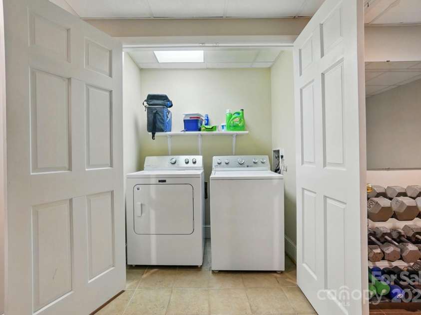 2025 Sagamore Road, Charlotte, NC 28209.  MLS# CAR4259805, YatesRealty ID 21676. 