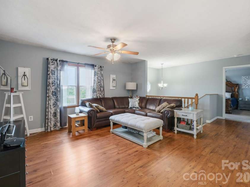 3868 Nc 10 Highway, Newton, NC 28658.  MLS# CAR4379980, YatesRealty ID 21676. 