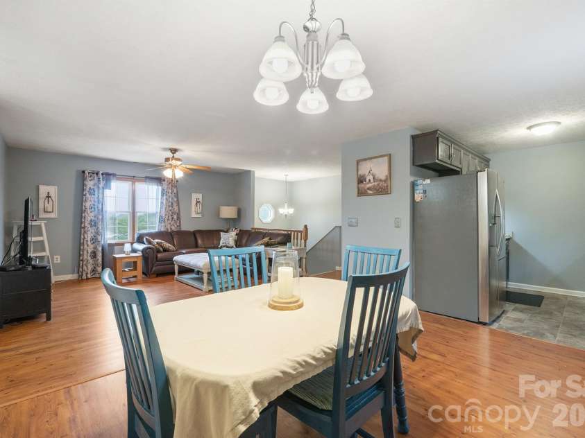 3868 Nc 10 Highway, Newton, NC 28658.  MLS# CAR4379980, YatesRealty ID 21676. 