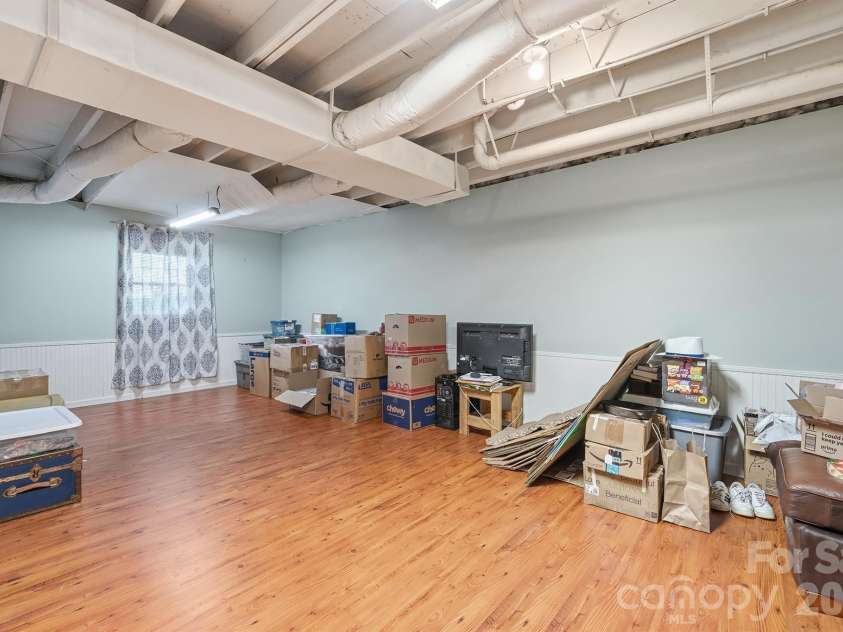 3868 Nc 10 Highway, Newton, NC 28658.  MLS# CAR4379980, YatesRealty ID 21676. 