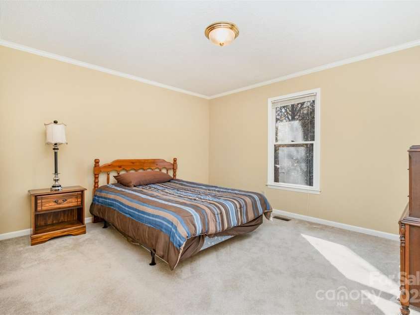 110 Robin Road, Lincolnton, NC 28092.  MLS# CAR4307556, YatesRealty ID 21678. Bedroom 2