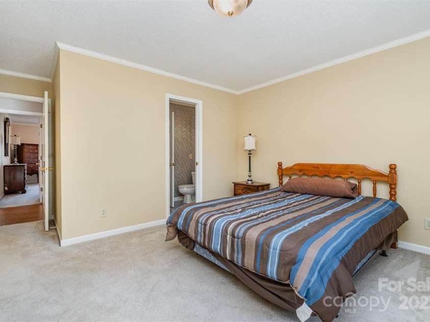110 Robin Road, Lincolnton, NC 28092.  MLS# CAR4307556, YatesRealty ID 21678. Bedroom 2