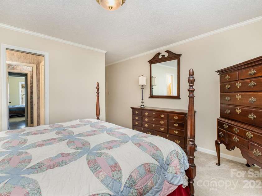 110 Robin Road, Lincolnton, NC 28092.  MLS# CAR4307556, YatesRealty ID 21678. Bedroom 3