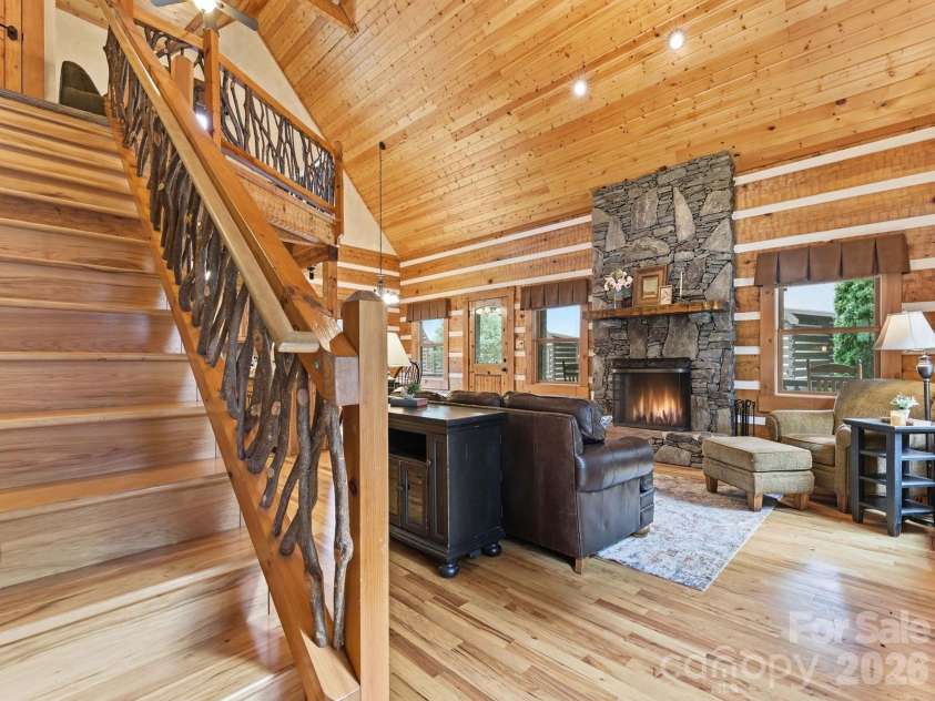 17 Rachels Circle, Maggie Valley, NC 28751.  MLS# CAR4392679, YatesRealty ID 21678. 
