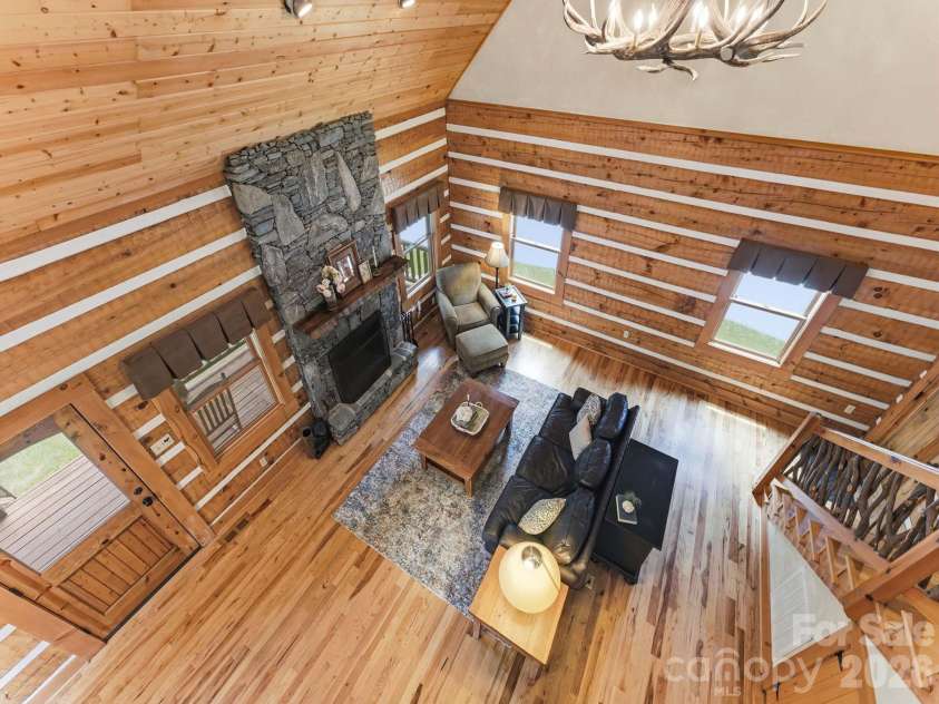 17 Rachels Circle, Maggie Valley, NC 28751.  MLS# CAR4392679, YatesRealty ID 21678. 