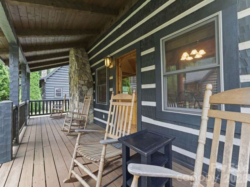 17 Rachels Circle, Maggie Valley, NC 28751.  MLS# CAR4392679, YatesRealty ID 21678. 