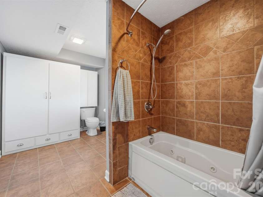 6500 Burkemont Road, Morganton, NC 28655.  MLS# CAR4336098, YatesRealty ID 2168. 