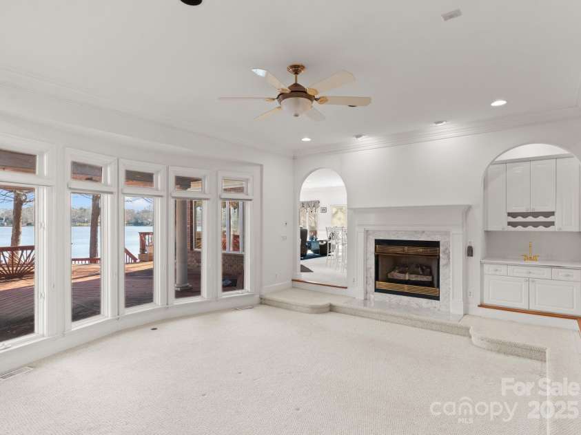 718 Eagle Point Court, Matthews, NC 28104.  MLS# CAR4330891, YatesRealty ID 2168. 