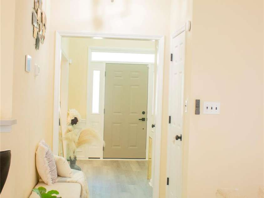 7708 Harrington Woods Road, Charlotte, NC 28269.  MLS# CAR4305903, YatesRealty ID 21680. 