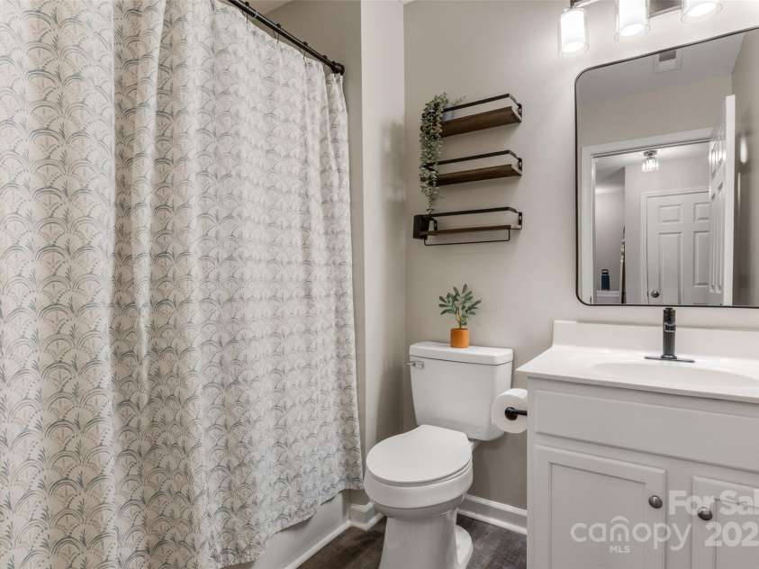 9651 Bailey Road, Cornelius, NC 28031.  MLS# CAR4264038, YatesRealty ID 21681. 