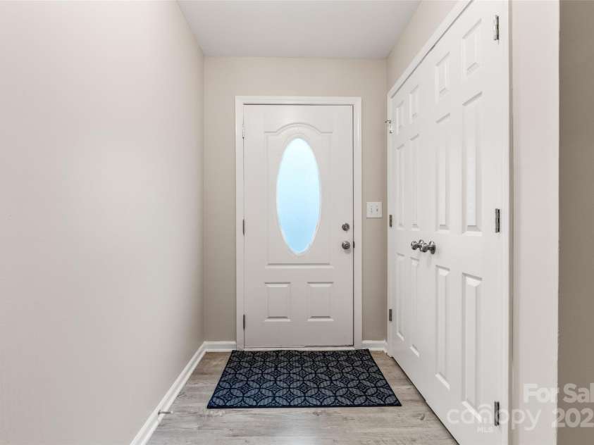 9651 Bailey Road, Cornelius, NC 28031.  MLS# CAR4264038, YatesRealty ID 21681. Main Entry