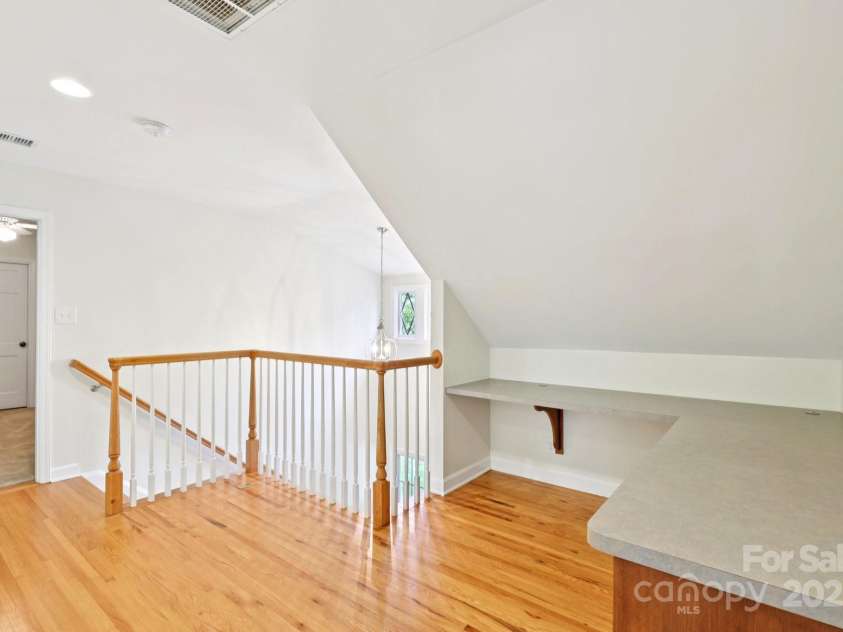 3916 Blowing Rock Way, Charlotte, NC 28210.  MLS# CAR4265688, YatesRealty ID 21686. 