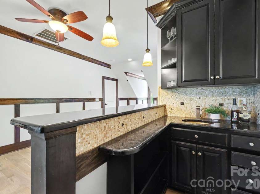 8041 Water View Drive, Belmont, NC 28012.  MLS# CAR4378139, YatesRealty ID 21686. 2nd floor bar can also be used as a kitchenette