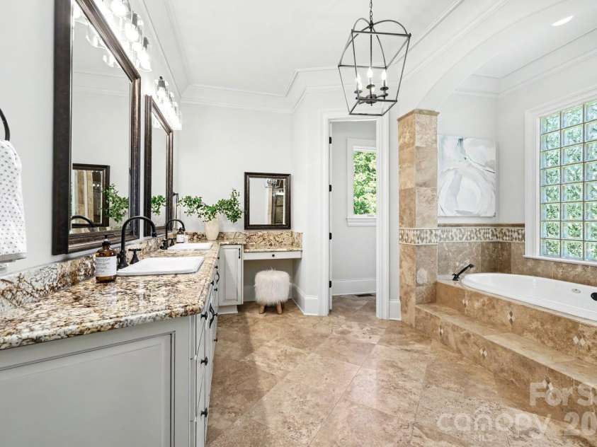 8041 Water View Drive, Belmont, NC 28012.  MLS# CAR4378139, YatesRealty ID 21686. Primary spa bathroom