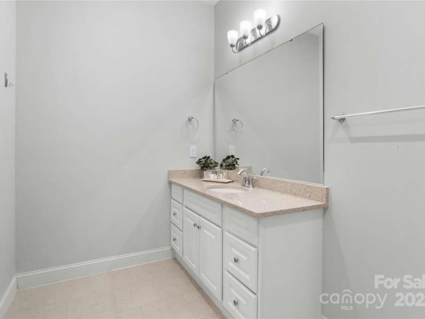 3817 Arial Lane, York, SC 29745.  MLS# CAR4256057, YatesRealty ID 21687. 