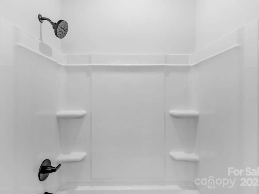 105 Churchill Drive, Kings Mountain, NC 28086.  MLS# CAR4262806, YatesRealty ID 21688. 