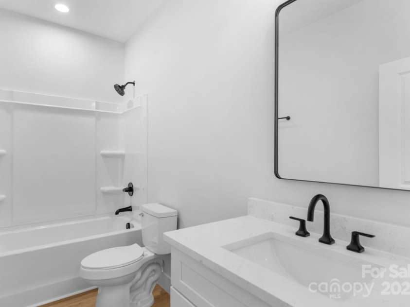 105 Churchill Drive, Kings Mountain, NC 28086.  MLS# CAR4262806, YatesRealty ID 21688. 