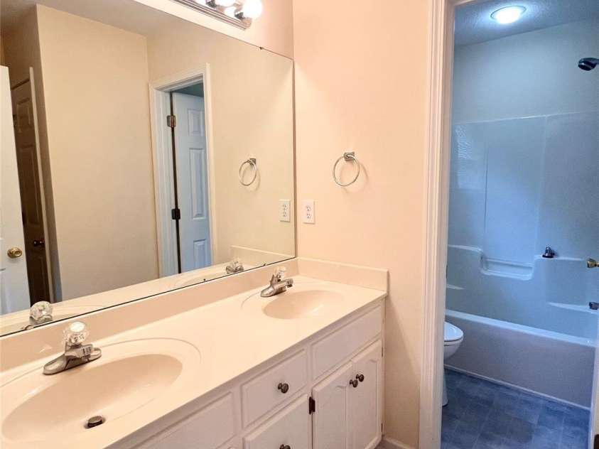 318 Linsbury Court, Gastonia, NC 28056.  MLS# CAR4257841, YatesRealty ID 21689. 