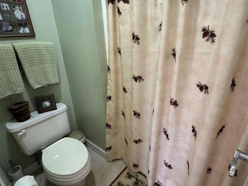 128 Hillcrest Road, Newland, NC 28657.  MLS# CAR4336111, YatesRealty ID 2169. 