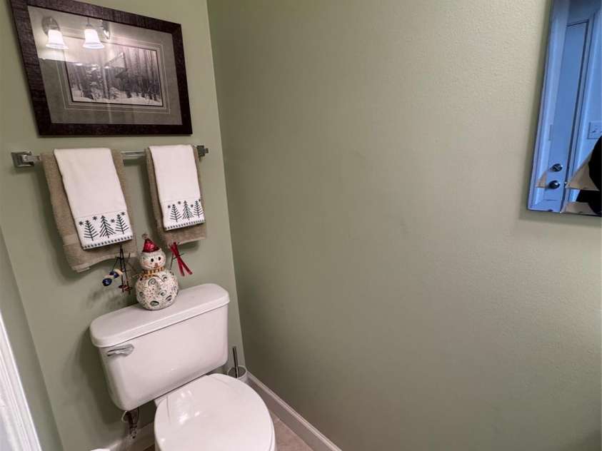 128 Hillcrest Road, Newland, NC 28657.  MLS# CAR4336111, YatesRealty ID 2169. Half Bath