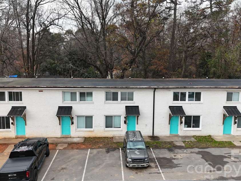 2336 Julia Avenue, Charlotte, NC 28206.  MLS# CAR4339903, YatesRealty ID 2169. 