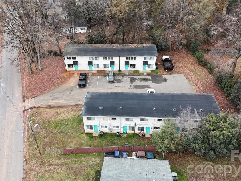 2336 Julia Avenue, Charlotte, NC 28206.  MLS# CAR4339903, YatesRealty ID 2169. 
