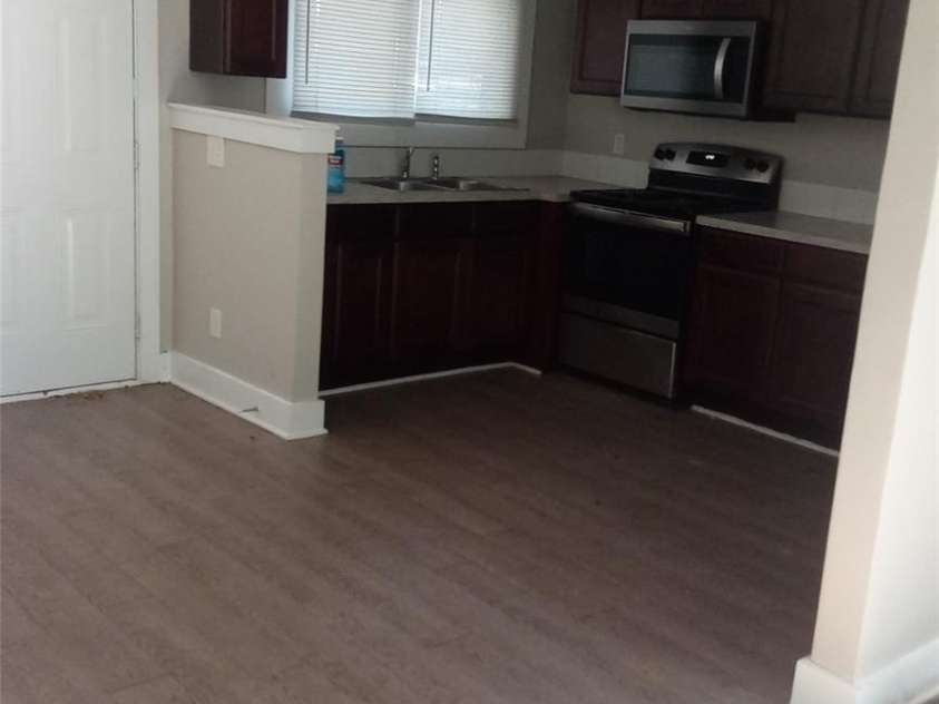 2336 Julia Avenue, Charlotte, NC 28206.  MLS# CAR4339903, YatesRealty ID 2169. 