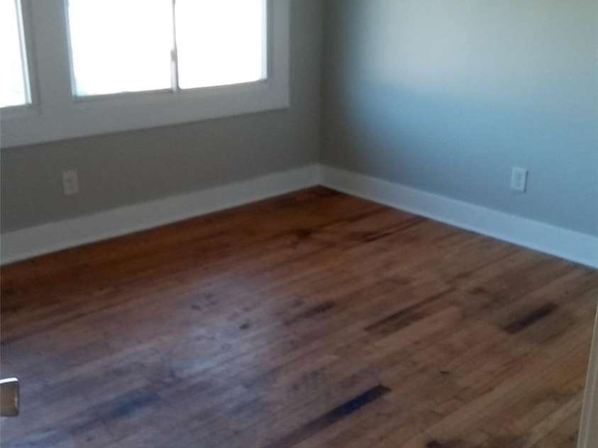 2336 Julia Avenue, Charlotte, NC 28206.  MLS# CAR4339903, YatesRealty ID 2169. 