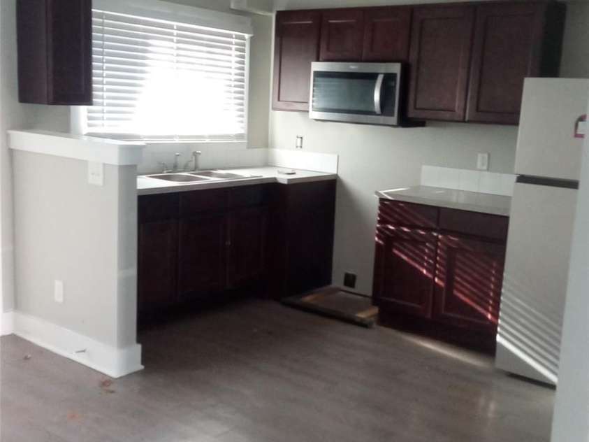 2336 Julia Avenue, Charlotte, NC 28206.  MLS# CAR4339903, YatesRealty ID 2169. 