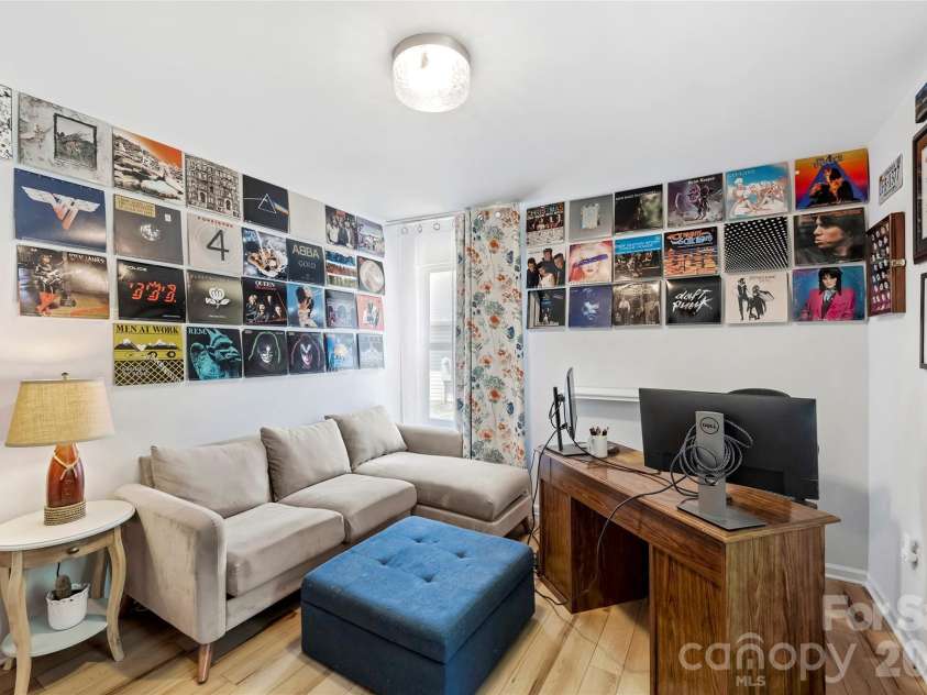 3416 Mable Hubbard Drive, Charlotte, NC 28208.  MLS# CAR4381765, YatesRealty ID 21690. Flexible fourth bedroom or home office featuring creative workspace potential.