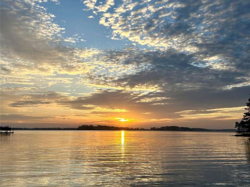 8218 Bright Water Lane, Denver, NC 28037.  MLS# CAR4256282, YatesRealty ID 21690. 