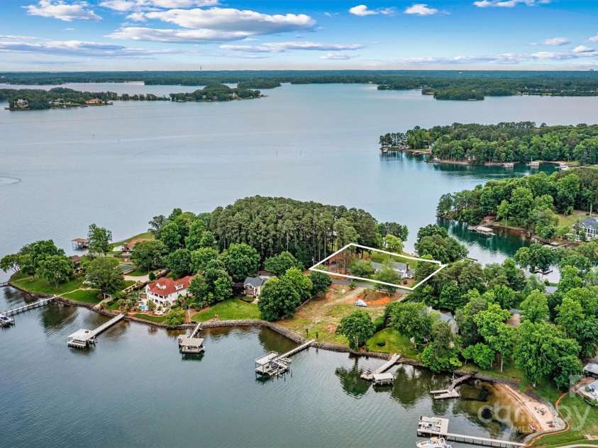 8218 Bright Water Lane, Denver, NC 28037.  MLS# CAR4256282, YatesRealty ID 21690. 