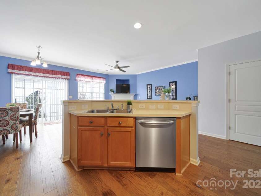 635 Brickdust Court, Fort Mill, SC 29708.  MLS# CAR4267159, YatesRealty ID 21693. 
