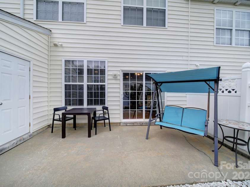 635 Brickdust Court, Fort Mill, SC 29708.  MLS# CAR4267159, YatesRealty ID 21693. 