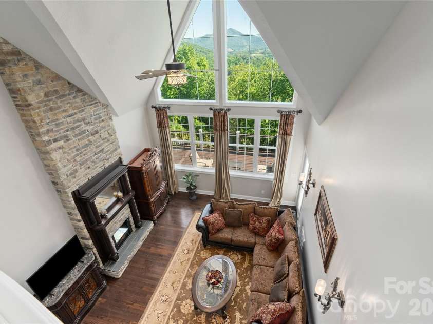 114 Nesting Ridge, Waynesville, NC 28785.  MLS# CAR4380539, YatesRealty ID 21695. Mezzanine looking down on the great room