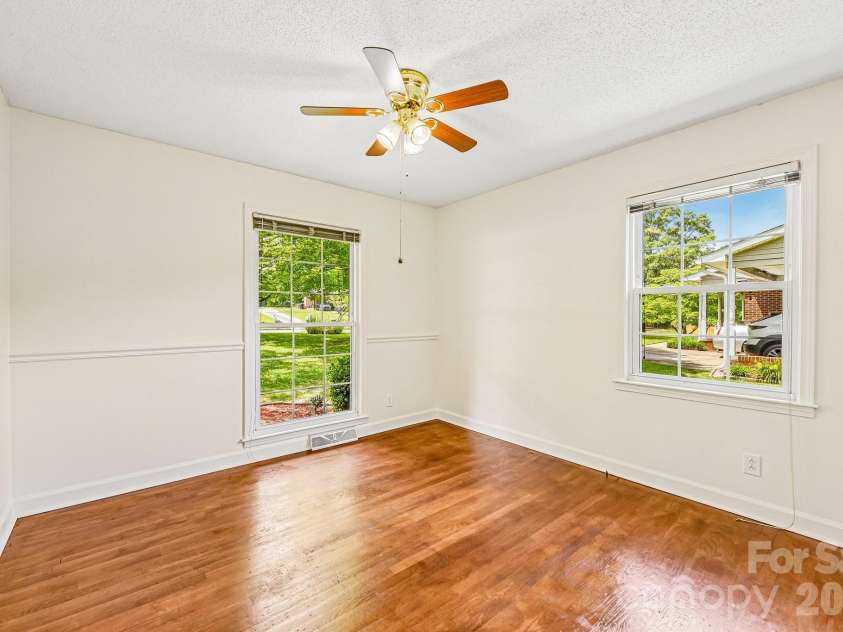 1019 Christopher Circle, Rock Hill, SC 29730.  MLS# CAR4381276, YatesRealty ID 21696. 
