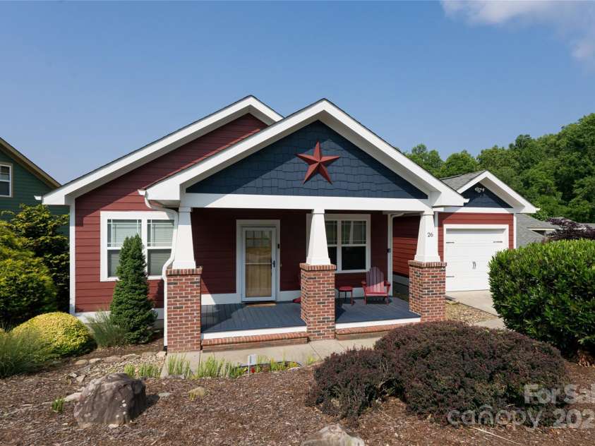 26 Byrdcliffe Lane, Asheville, NC 28805.  MLS# CAR4268694, YatesRealty ID 21698. Welcome to 26 Byrdcliffe Lane!