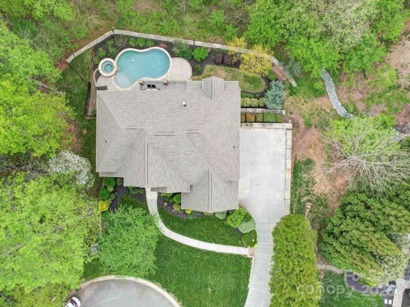 120 Shadow Ridge Court, Statesville, NC 28677.  MLS# CAR4237672, YatesRealty ID 21699. 