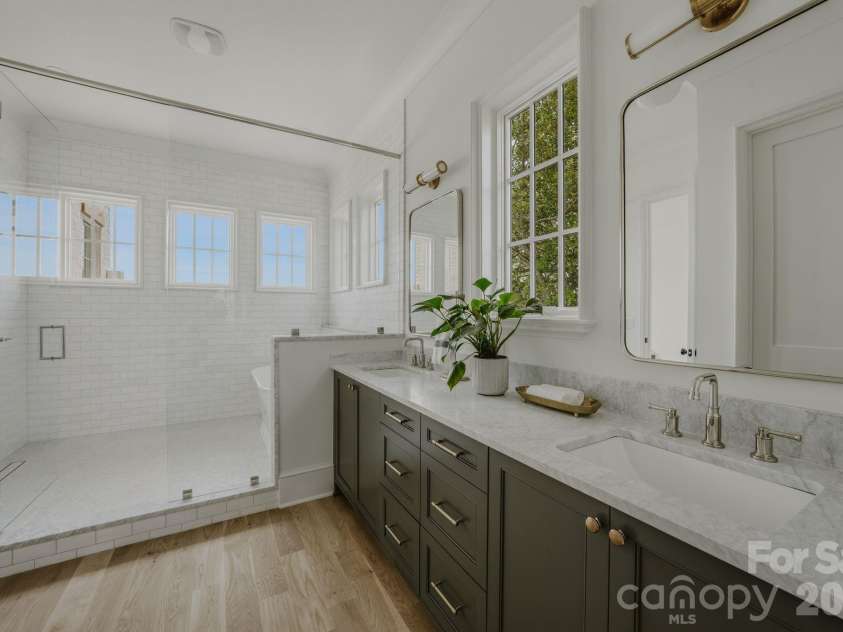 1884 Hagers Point Lane, Denver, NC 28037.  MLS# CAR4381449, YatesRealty ID 21699. 