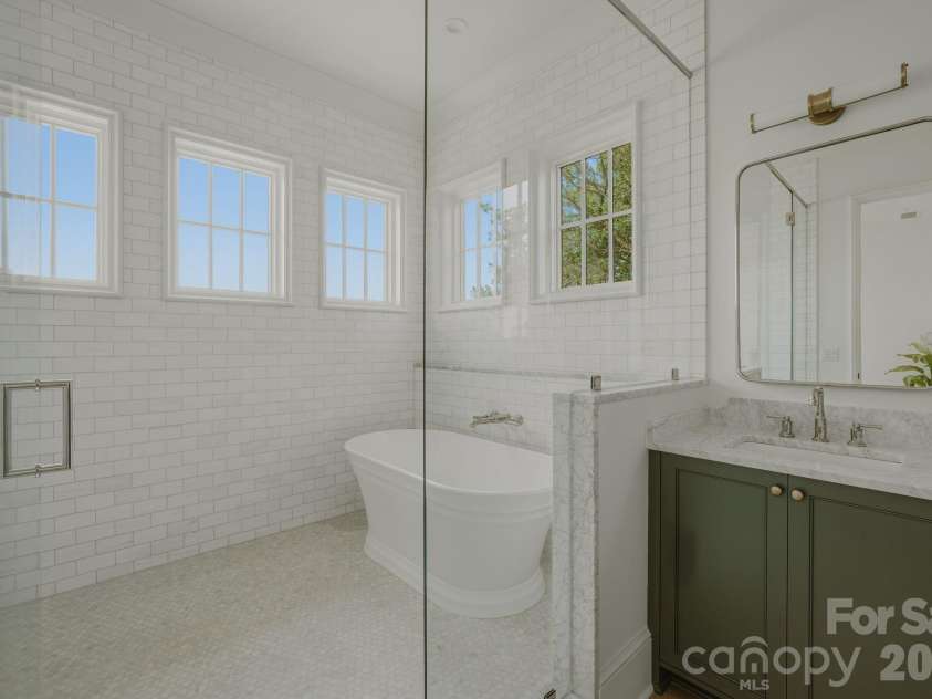 1884 Hagers Point Lane, Denver, NC 28037.  MLS# CAR4381449, YatesRealty ID 21699. 