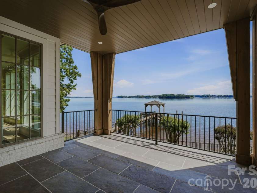 1884 Hagers Point Lane, Denver, NC 28037.  MLS# CAR4381449, YatesRealty ID 21699. 