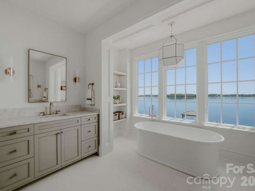 1884 Hagers Point Lane, Denver, NC 28037.  MLS# CAR4381449, YatesRealty ID 21699. 